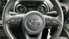Toyota Yaris 1.5 Hybrid Design 5dr CVT Hybrid Hatchback